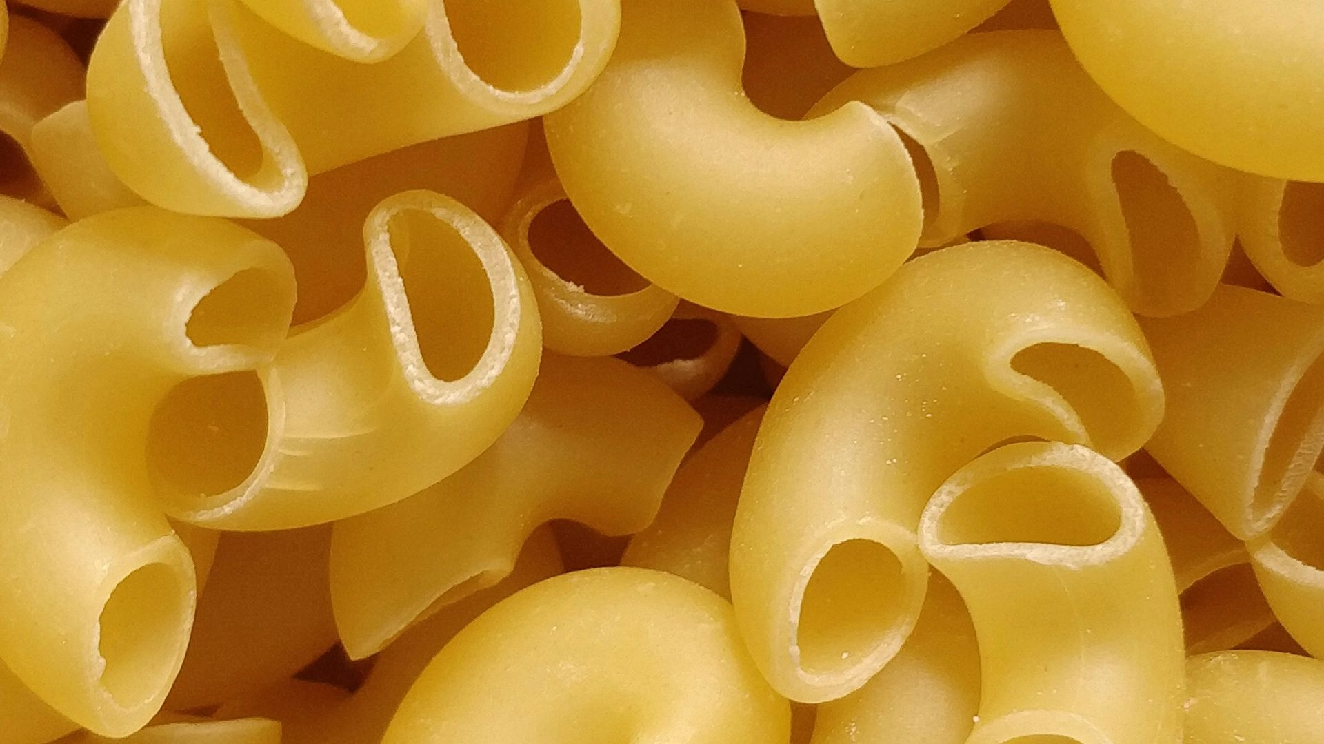 18. Macaronis secs