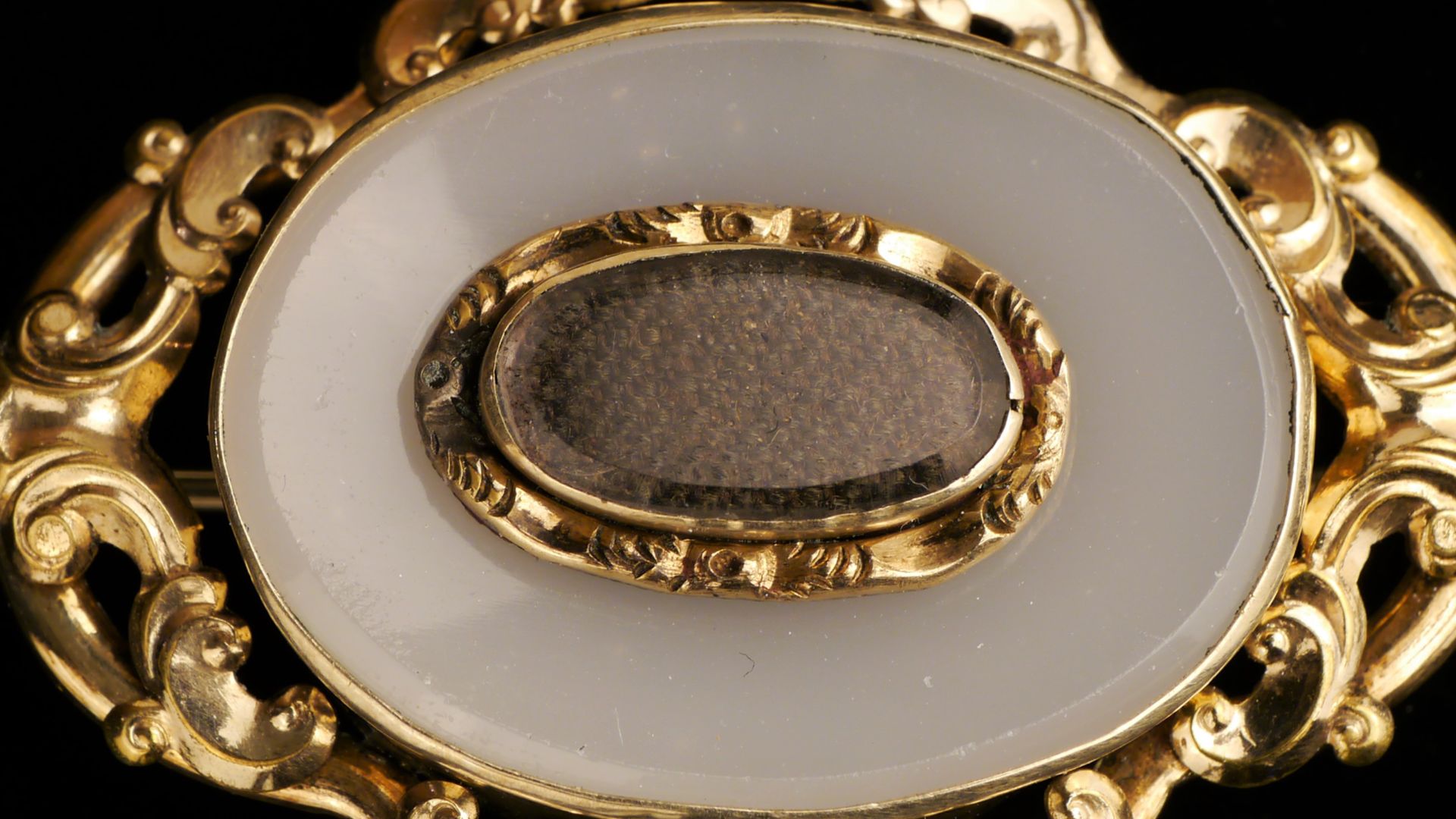 5. Les bijoux de deuil de l'époque victorienne