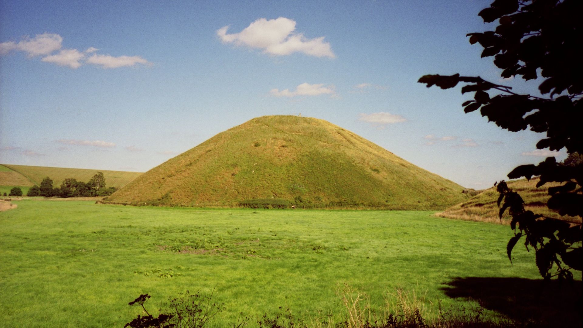 20. Silbury Hill, Angleterre