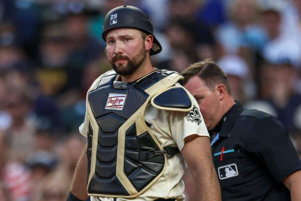 Mariners: Cal Raleigh Takes the Blame for the Difficult Season
