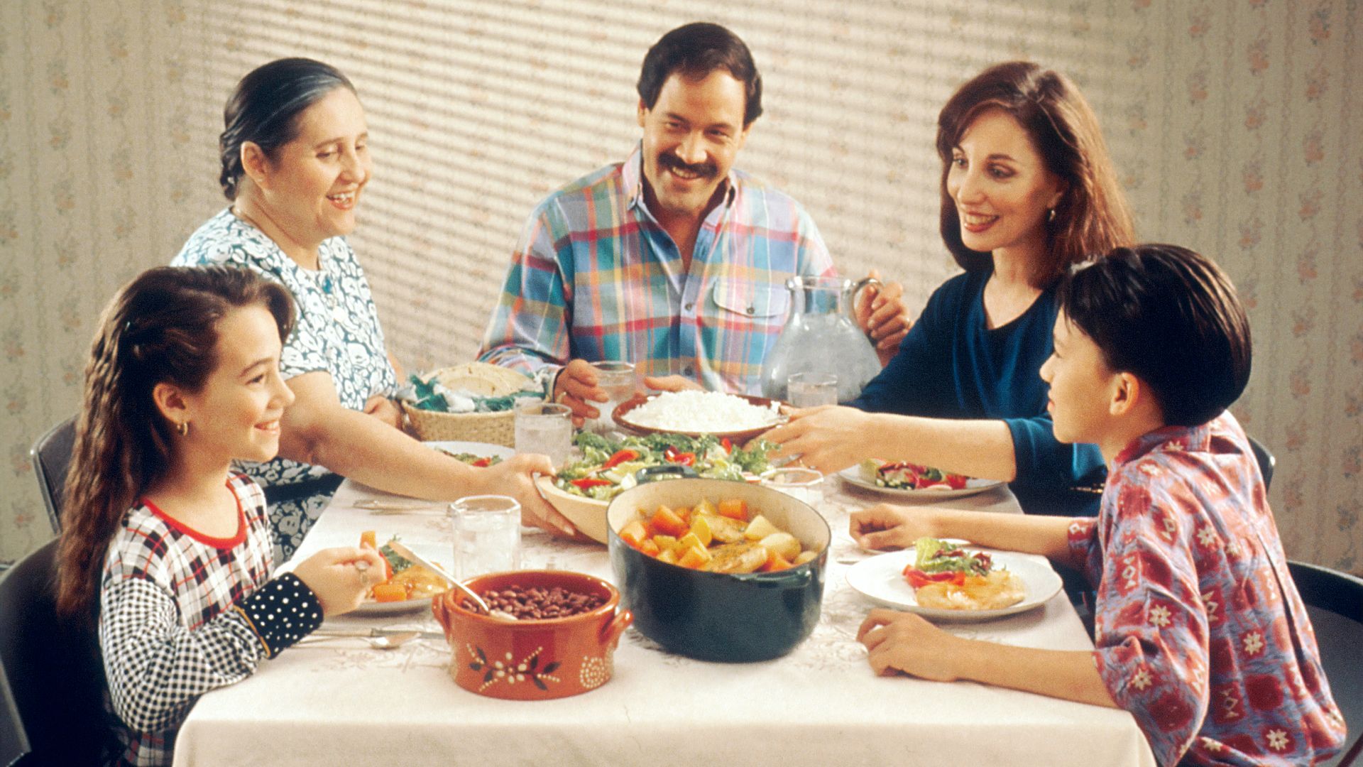 2. Le dîner en famille