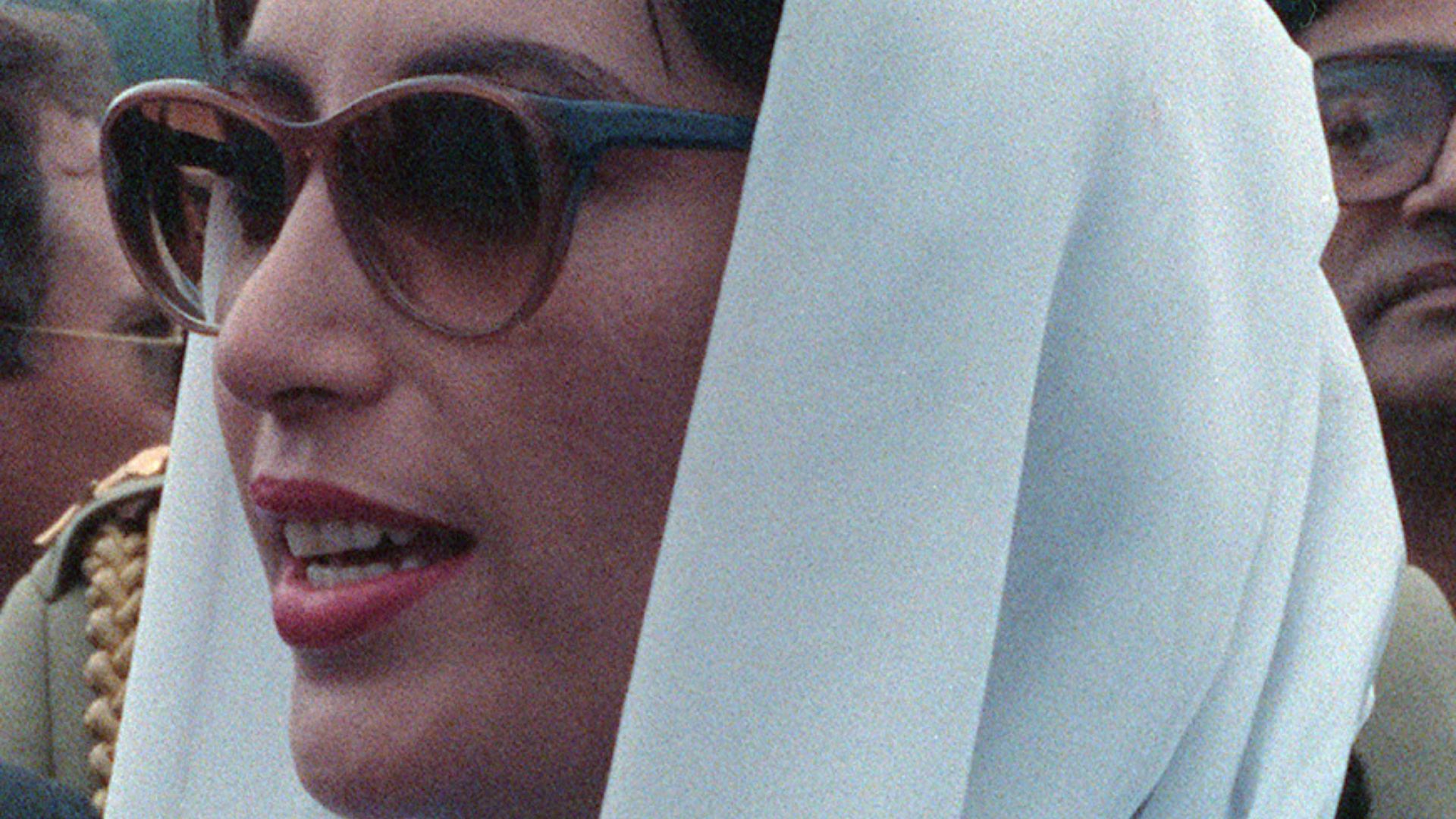 10. Benazir Bhutto a été assassinée à l'issue d'un meeting électoral