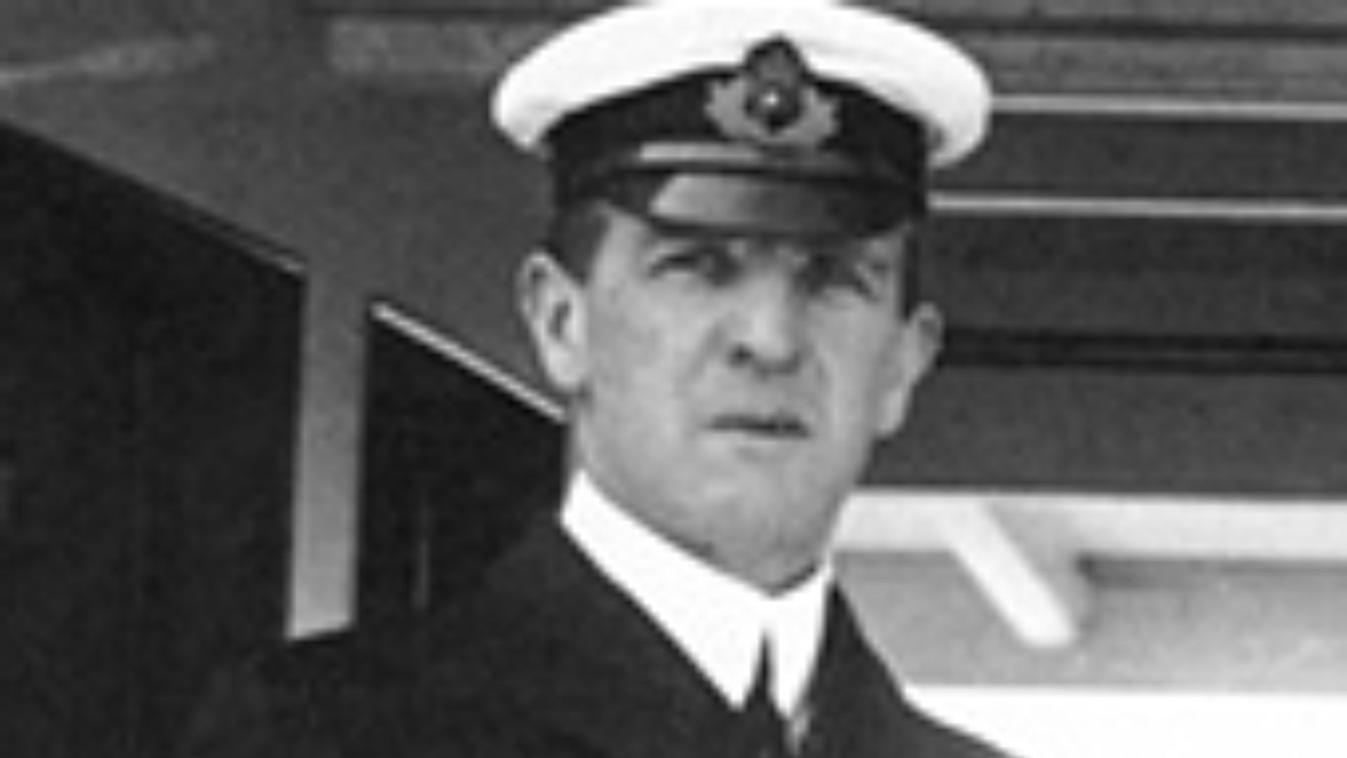 16. Le tour de l'officier de premier Murdoch sur le Titanic