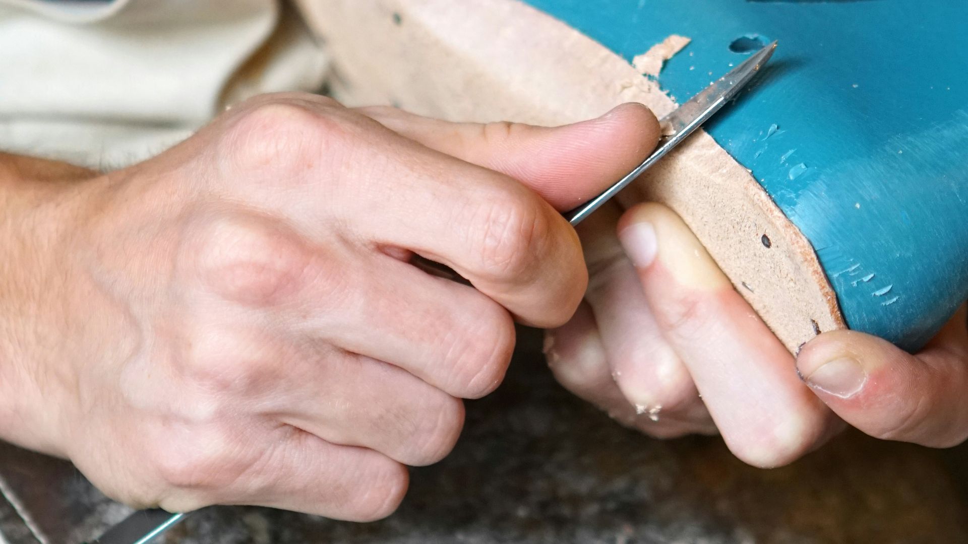 20. La fabrication d'une chaussure à partir d'une forme