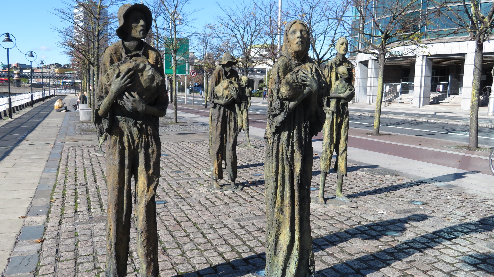 13. Mémorial de la famine — Dublin, Irlande