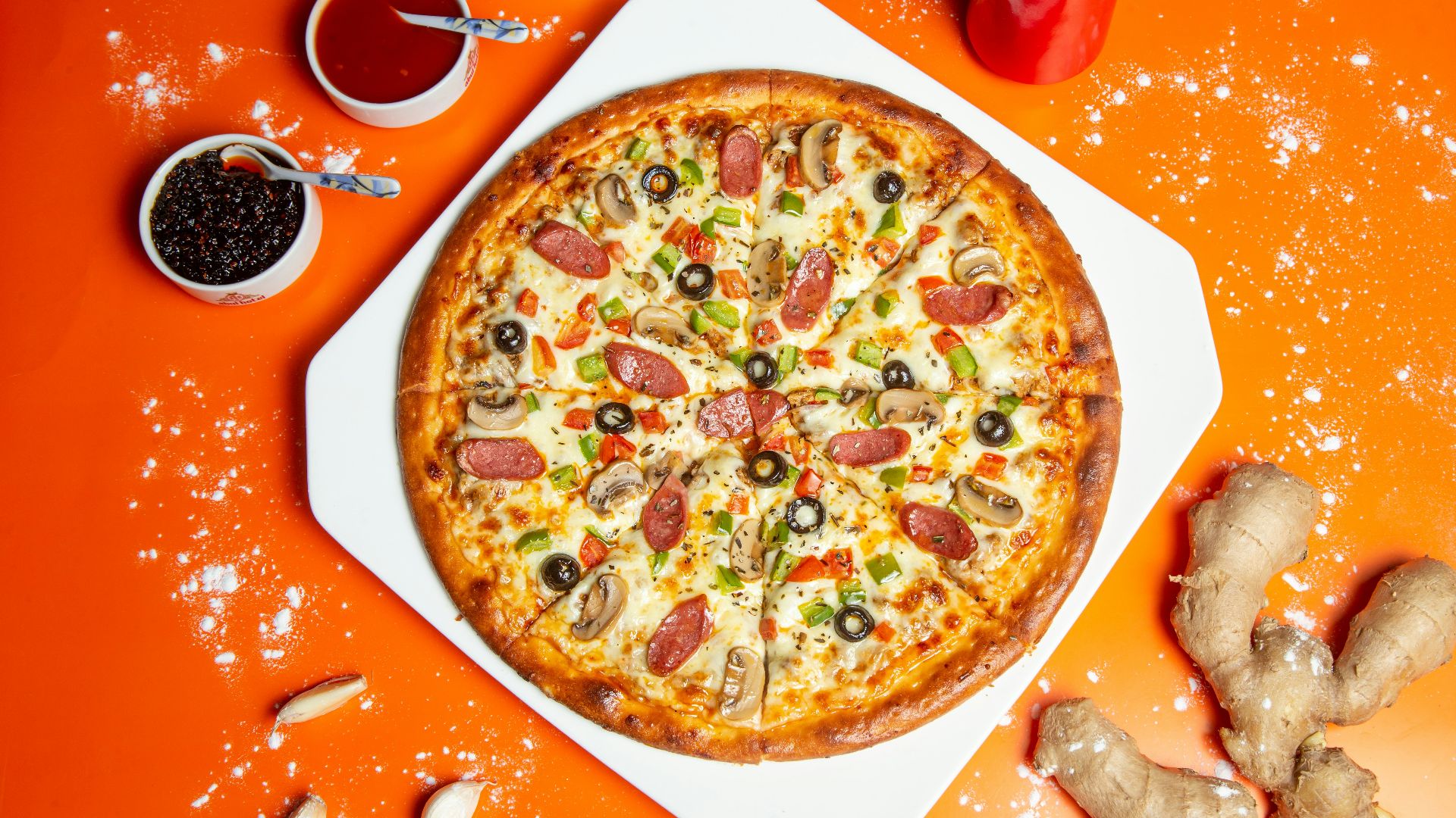 12. Une pizza de 13 957 pieds carrés