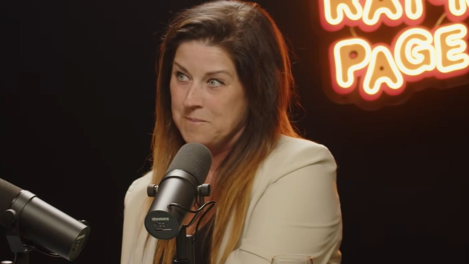 Marie-Élaine Thibert pourchassée: «Ils courent dans les bois» - Hollywoodpq.com