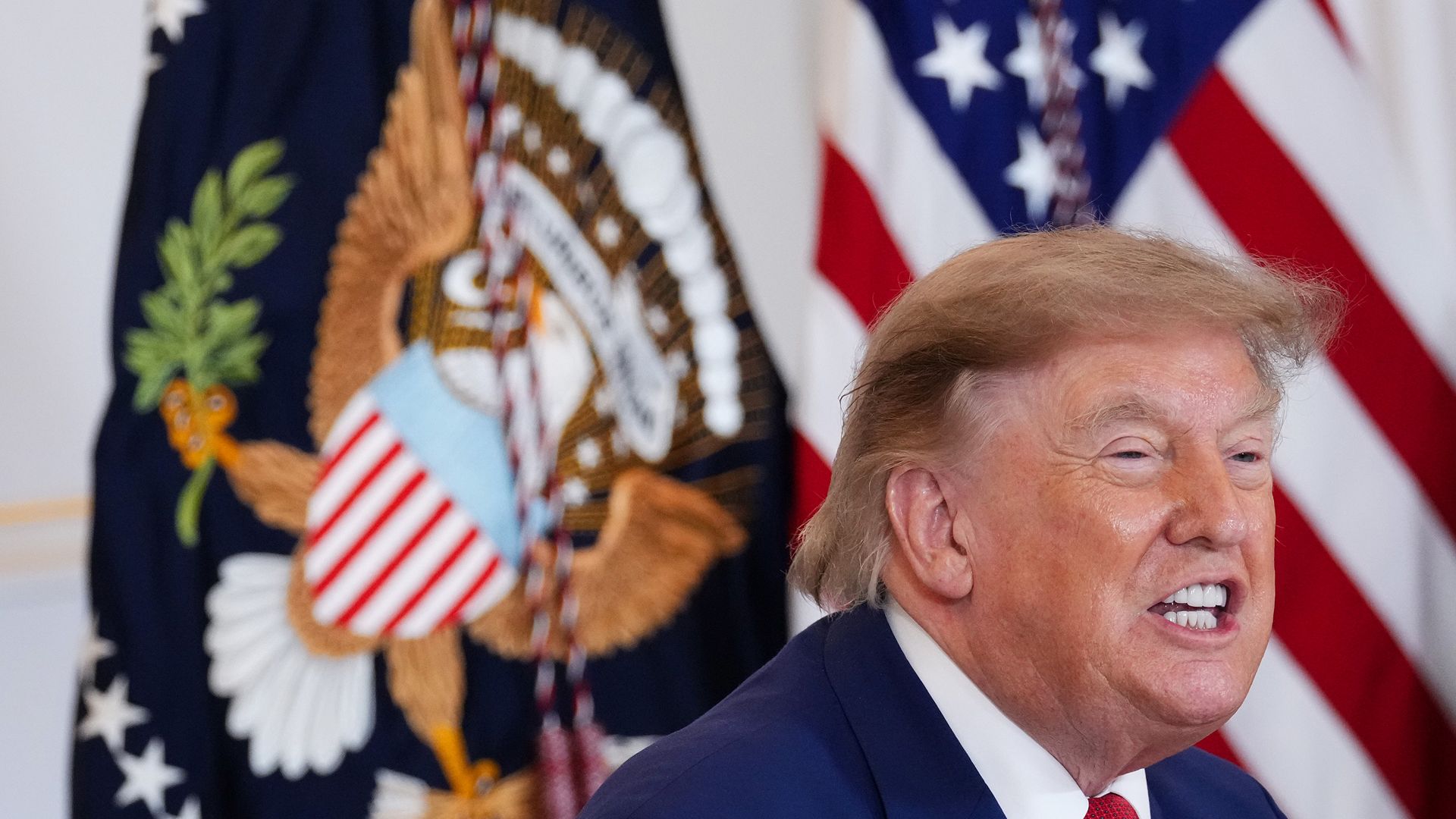 Trump promet qu'il n'y aura pas de bombe iranienne