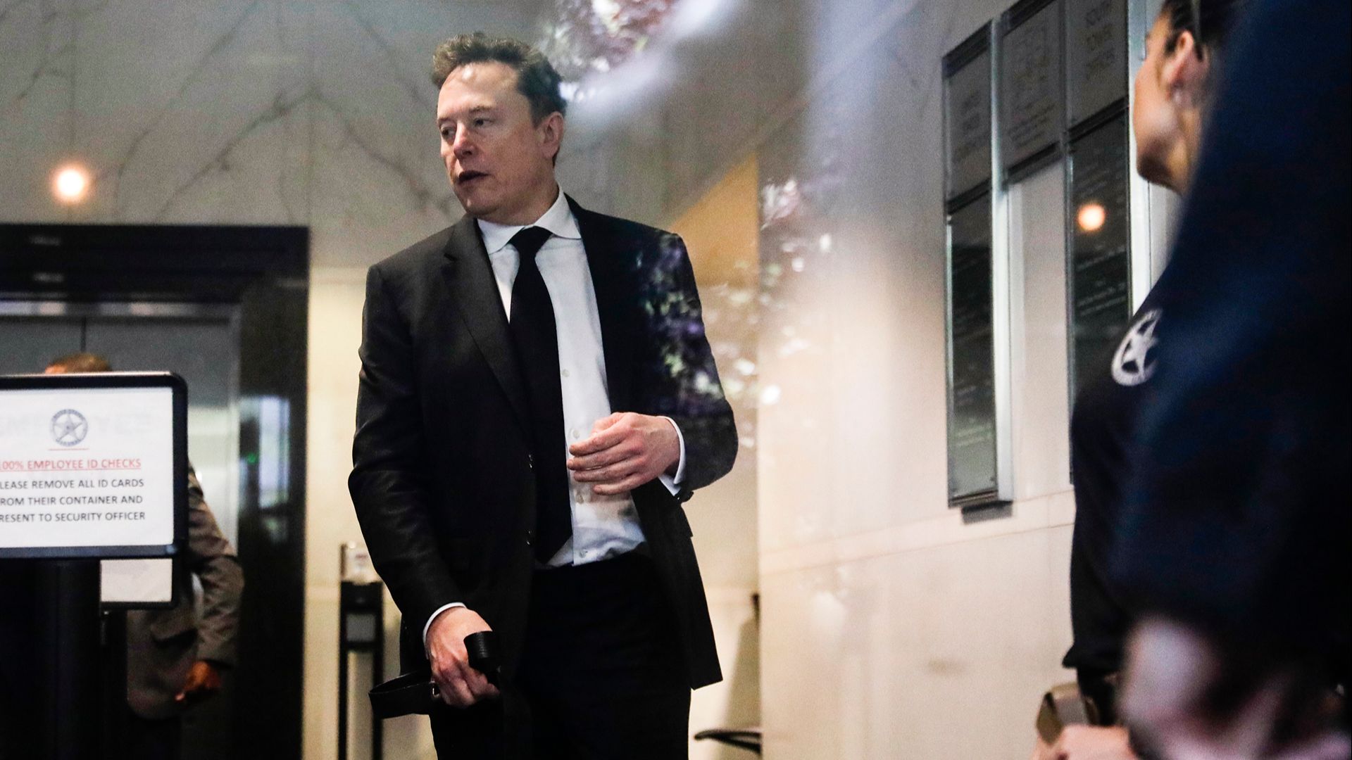 Gibney Becomes Musk’s Main Target