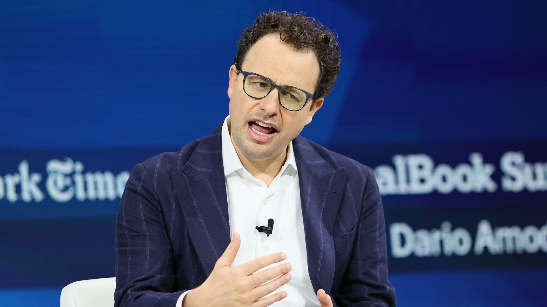 Les PDG des entreprises concurrentes sont d'accord