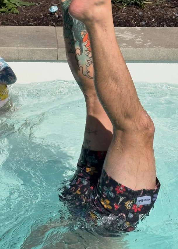 Dans la piscine