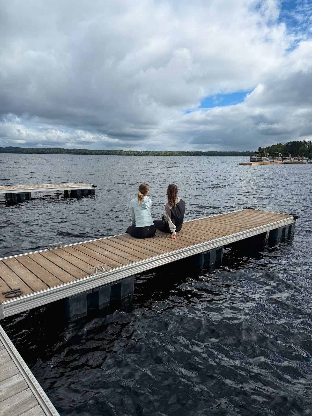 Prendre le temps devant le lac