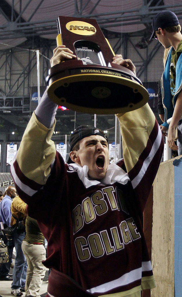 Deux titres NCAA avant un saut immédiat dans la LNH