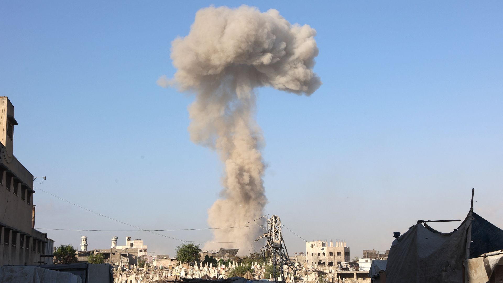 40,000 Heavy Bombs