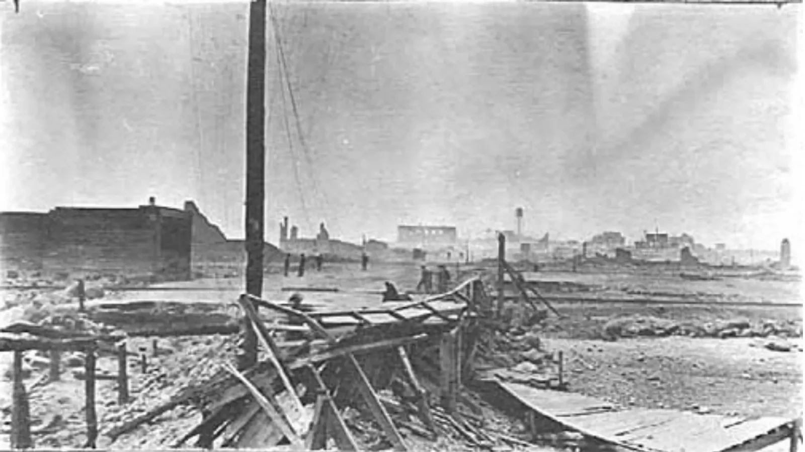 6. Hinckley Was Swallowed By A Wall Of Fire