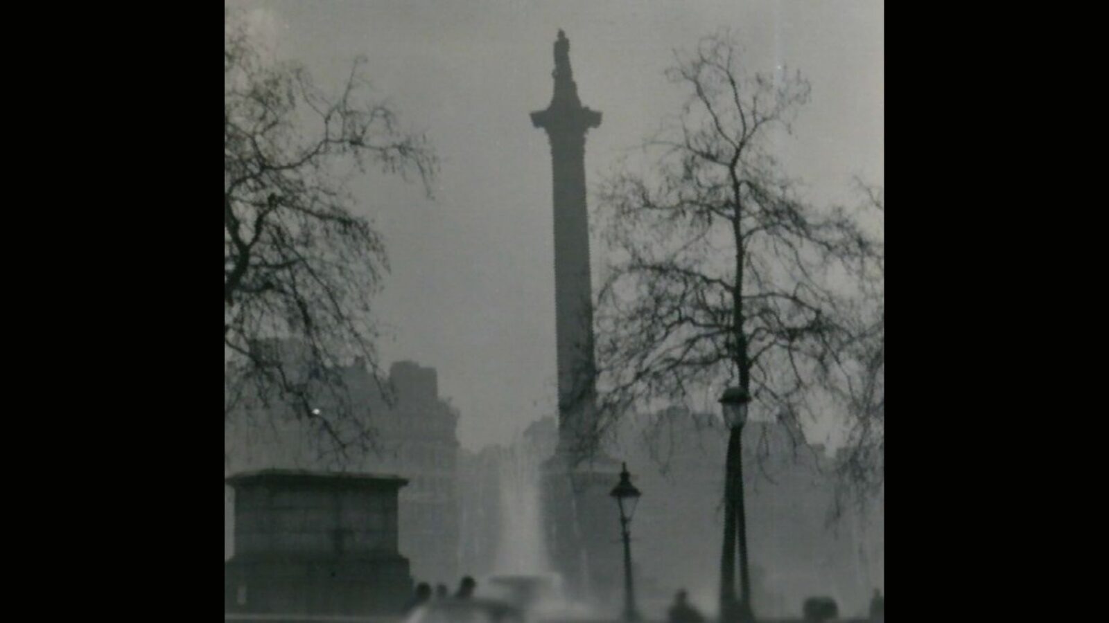 1. Depuis des générations, Londres étouffait sous un brouillard nauséabond