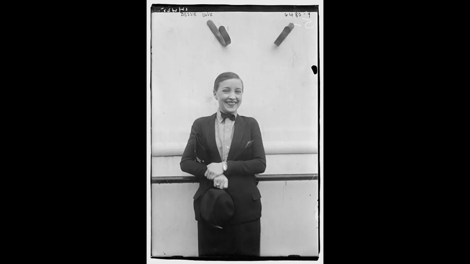 3. Cette coupe de cheveux a provoqué la colère publique d'une femme de la haute société