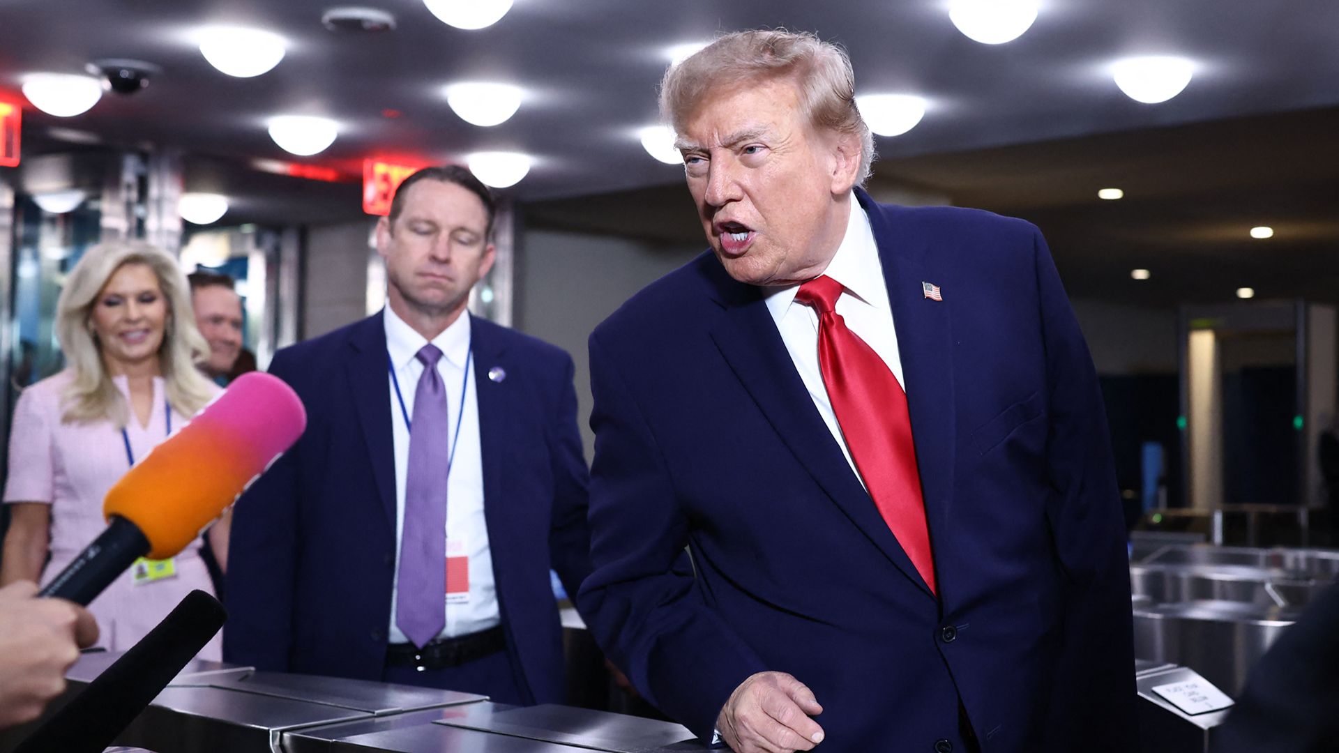 Collins Confronts Trump at the UN