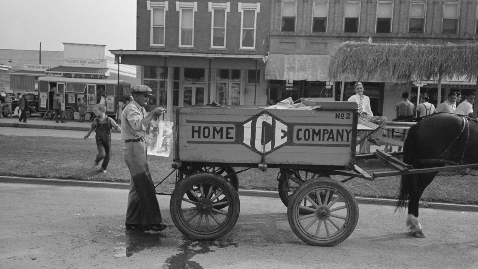 6. Refrigeration Used To Announce Itself With A Thud
