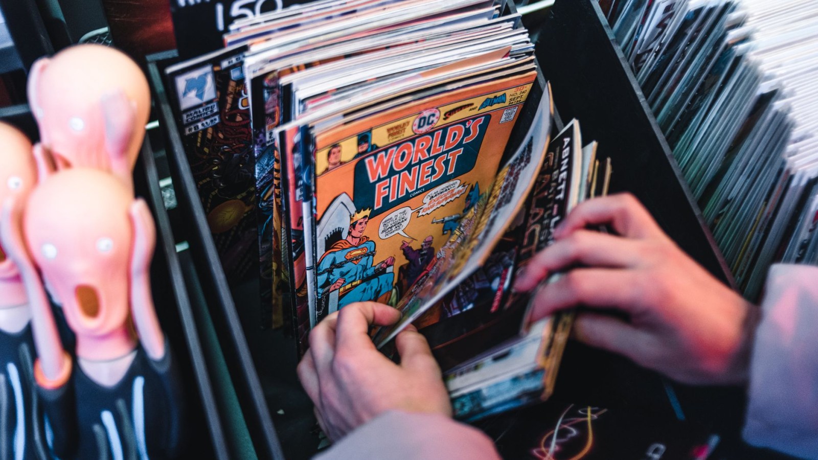 13. Superman utilise de vrais mots de passe du KKK à l'antenne