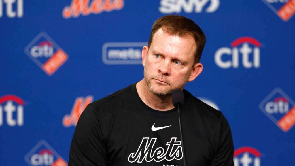 The Mets convinced Andy Green to stay on as manager