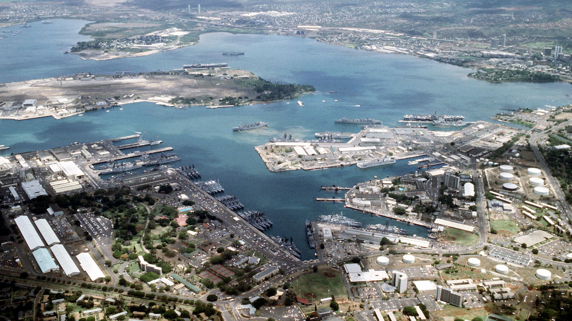 12. L'attaque de Pearl Harbor