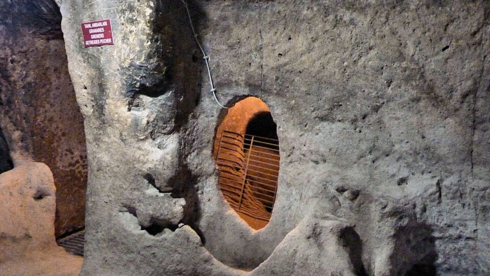 10. There Were Kitchens And Storage Rooms