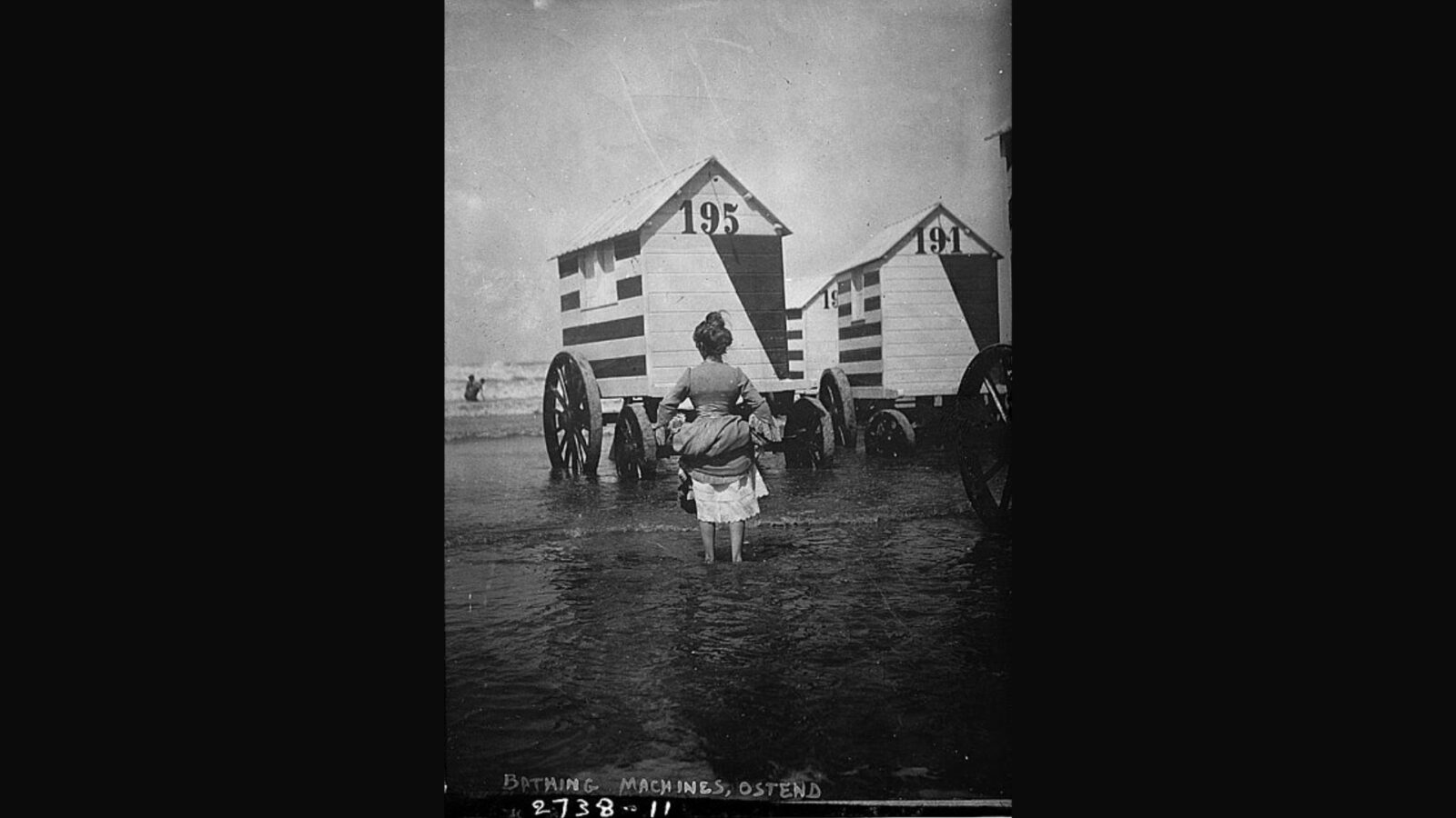 12. C'est un quaker qui a inventé l'auvent garantissant l'intimité