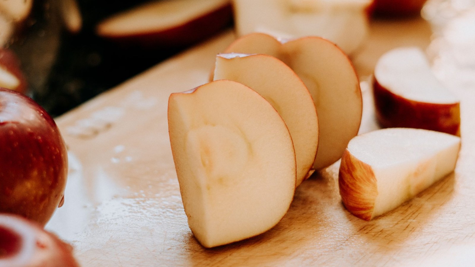 7. Tudor Healers Chilled Insomnia With Apples
