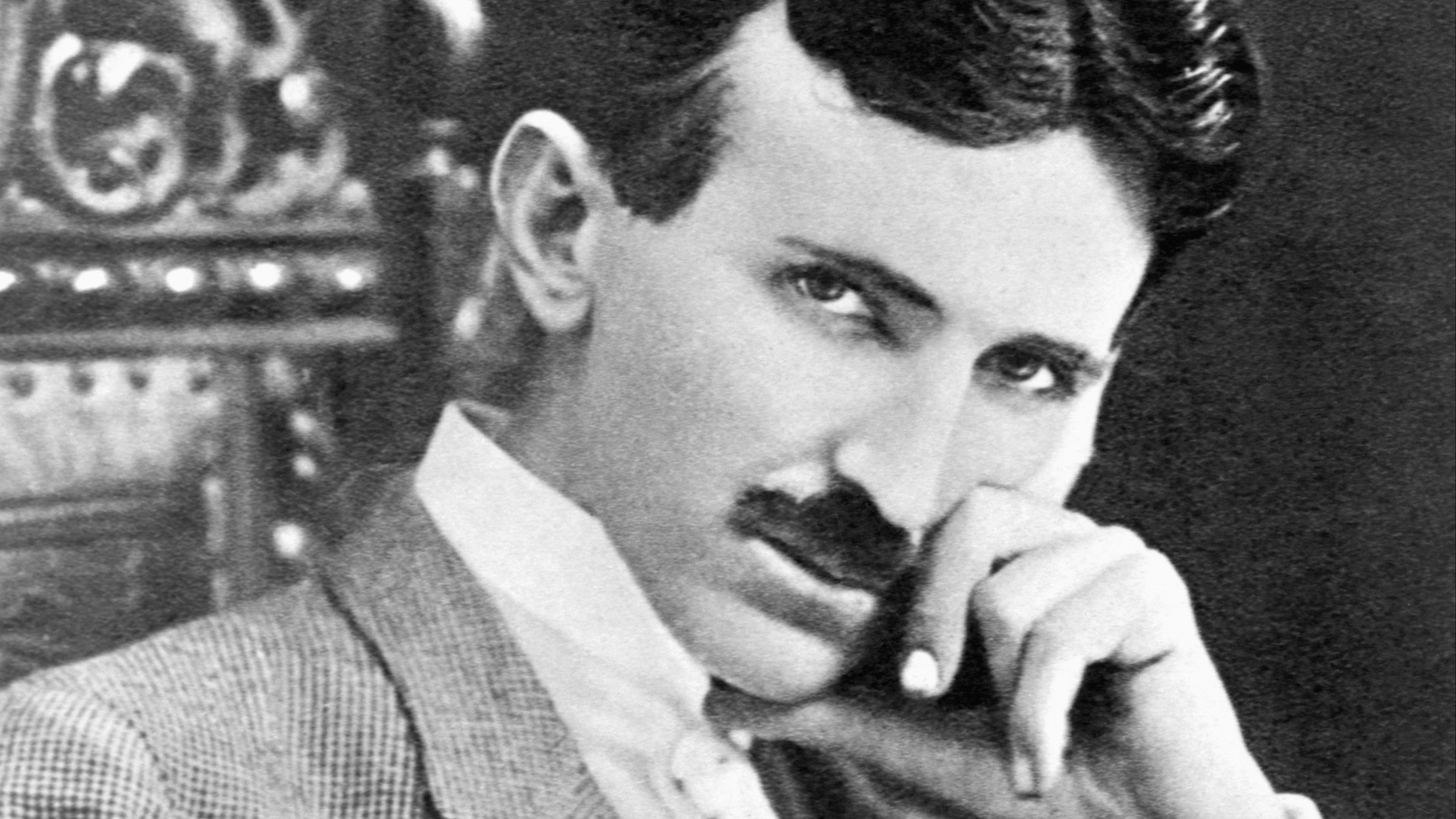 20 Historical Figures We'd Like to Bring Back to Life