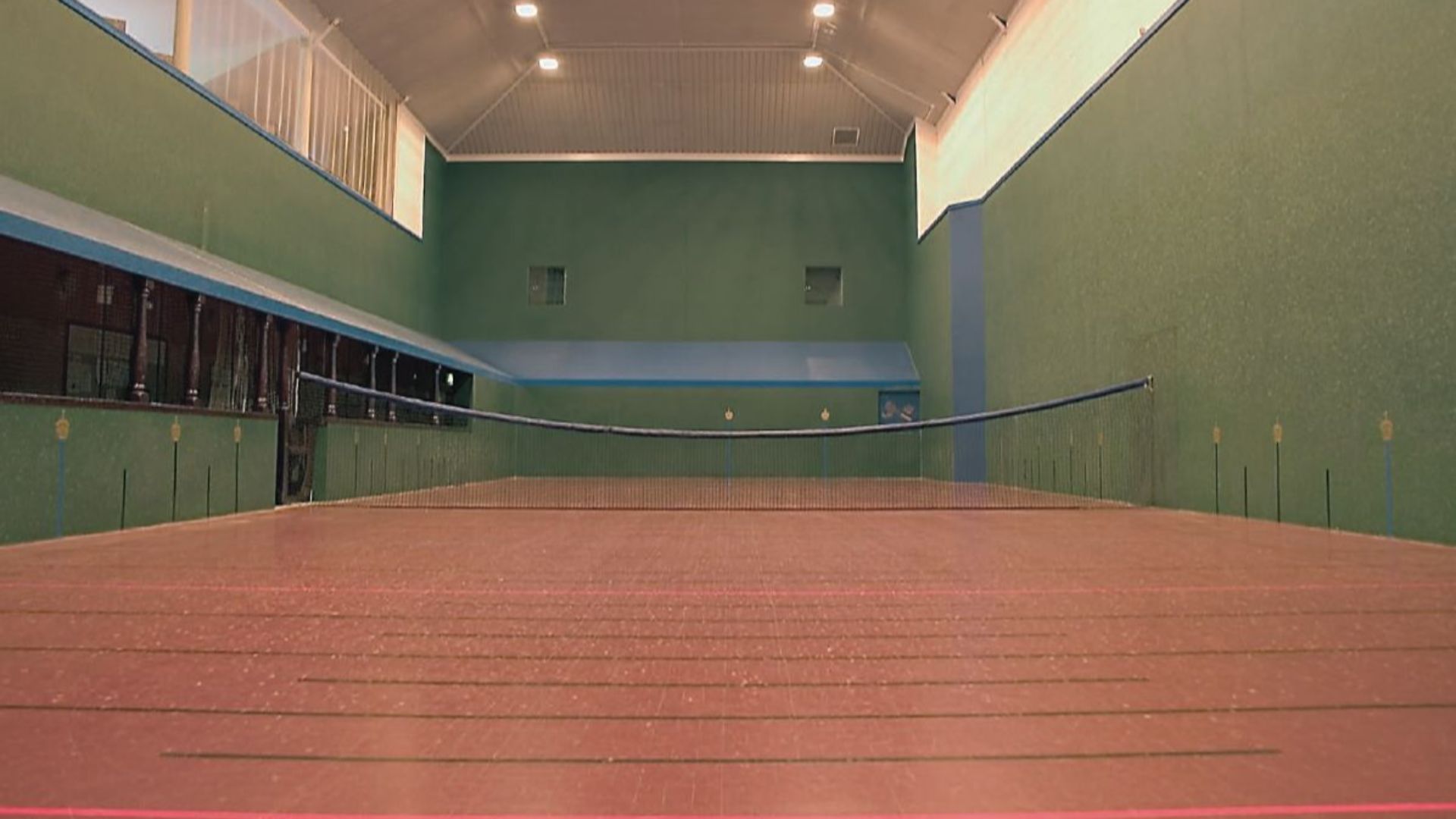 3. Le tennis royal