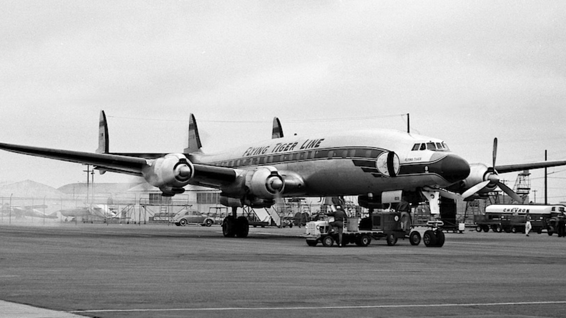 4. Vol 739 de la Flying Tiger Line