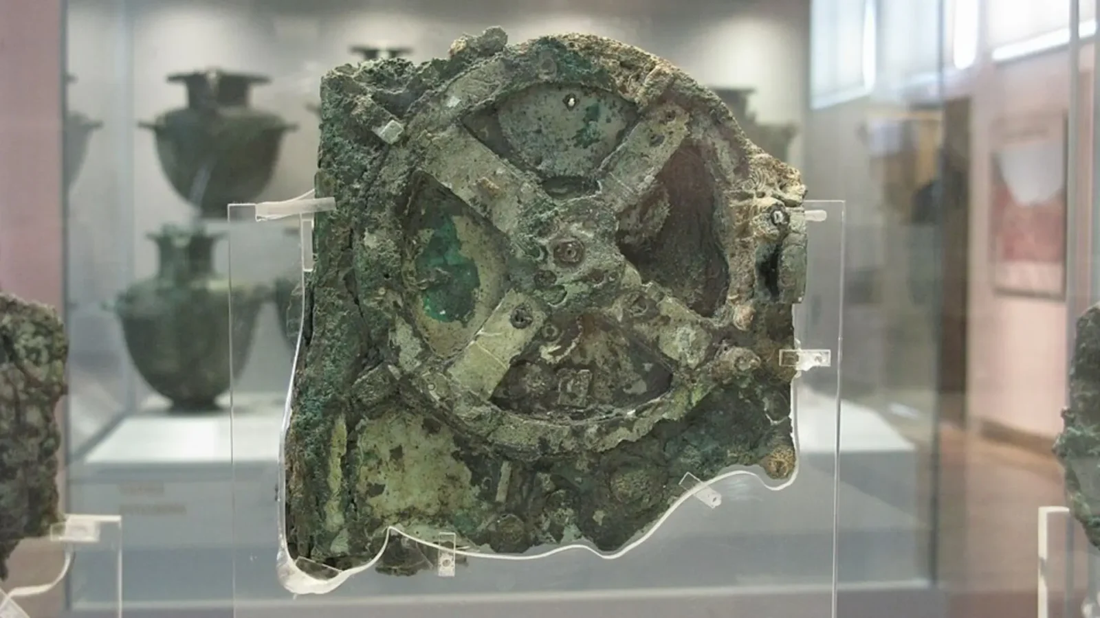 5. Valerios Stais Finally Notices Gears Poking Out Of The Corrosion