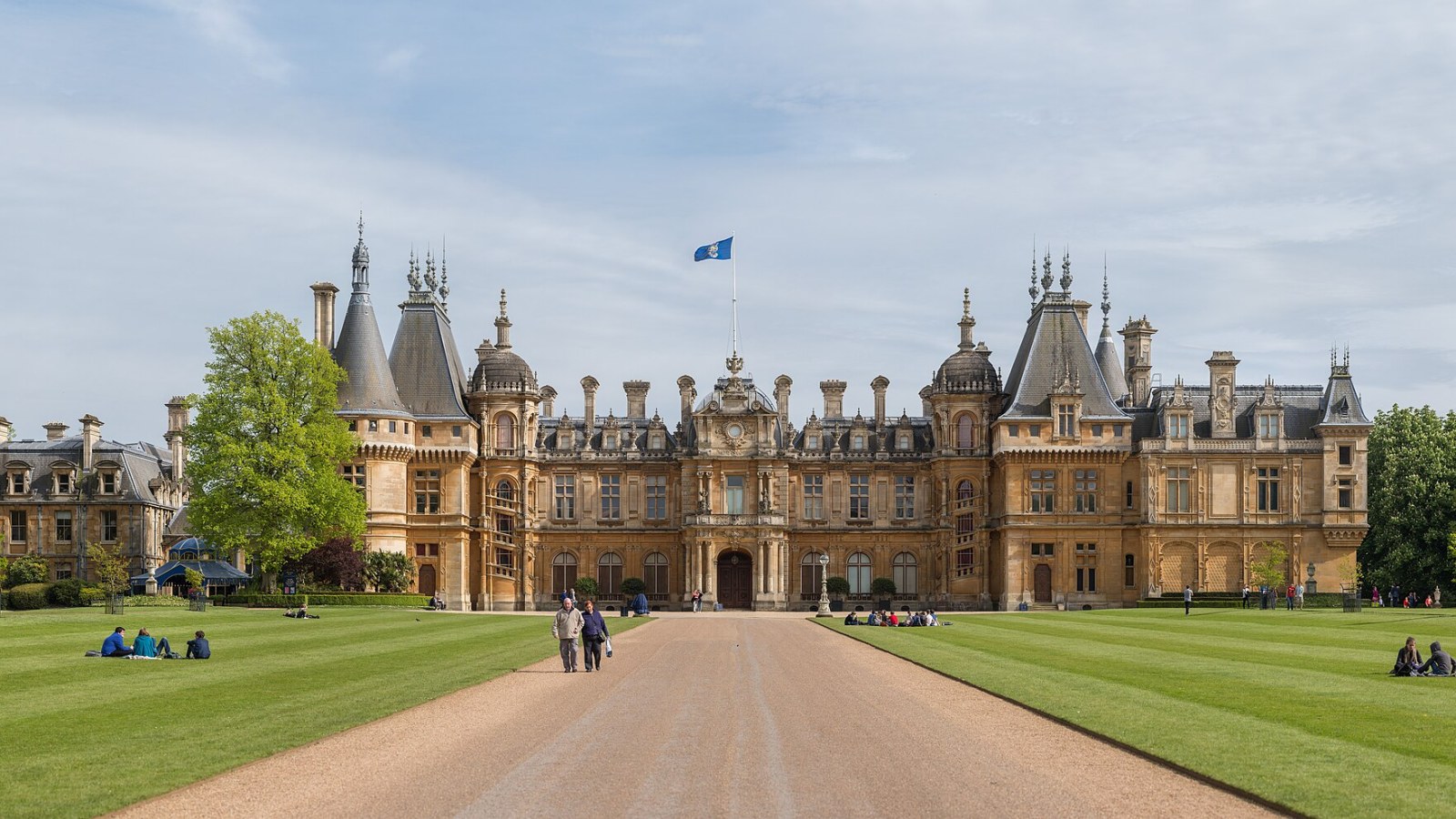 8. Rothschild Built A Whole Wing Just For Single Men