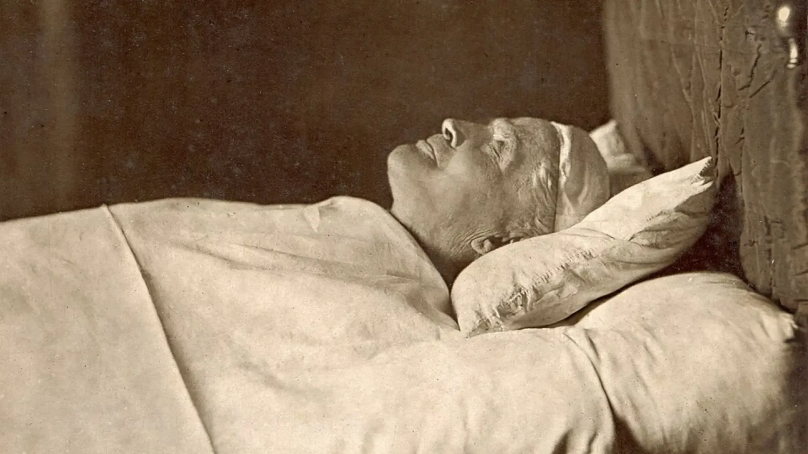 5. The Dead Were Often Posed To Look Peacefully Asleep