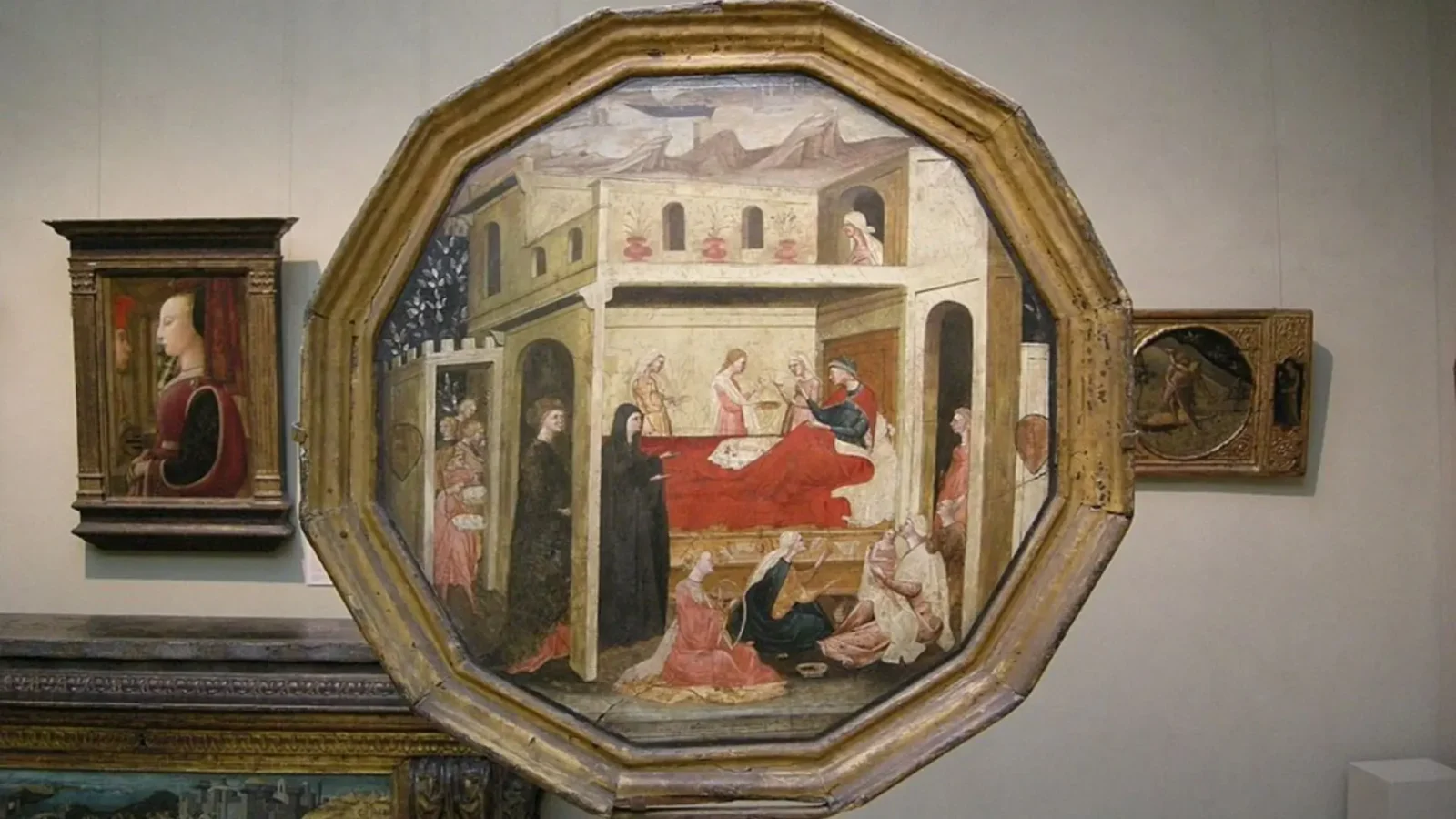 11. Le plateau d'accouchement devenu un objet de famille