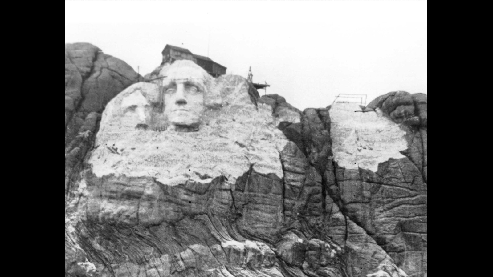 14. Le Mont Rushmore n'a en réalité jamais été achevé