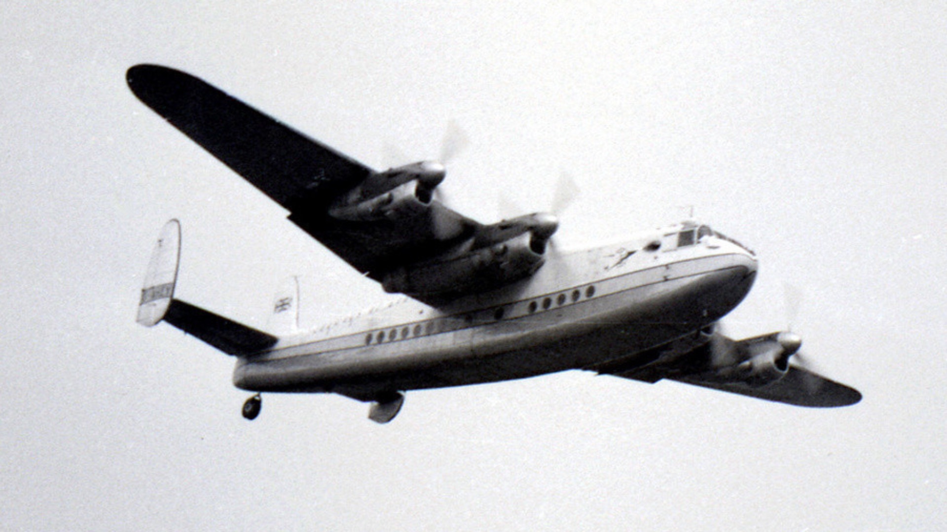 20. L'Avro York de Skyways