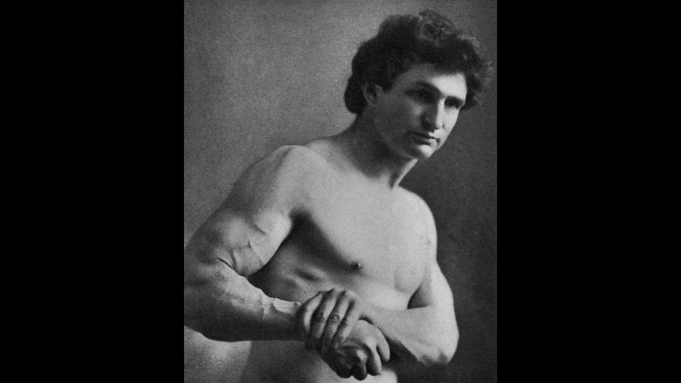 11. Bernarr Macfadden Built An Empire On Raw Food And Fasting