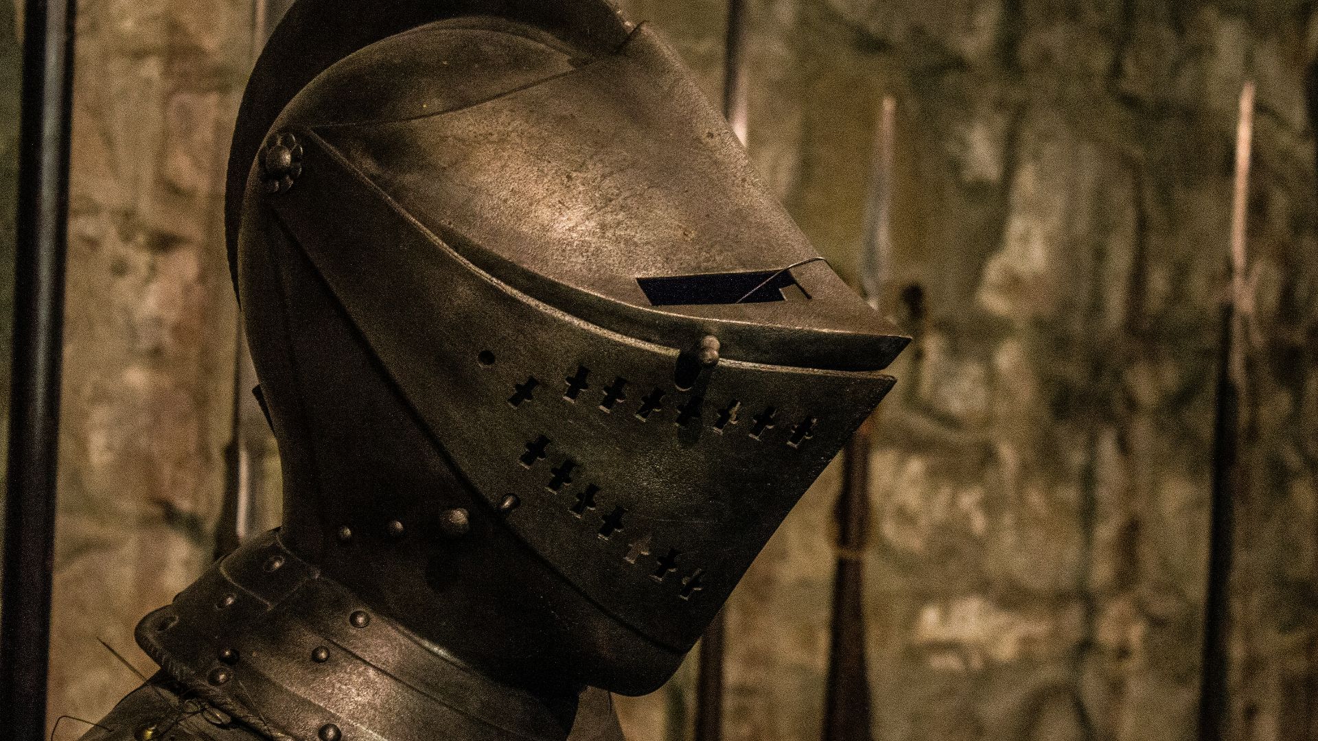 6. Ils ont visité des châteaux et des demeures nobles