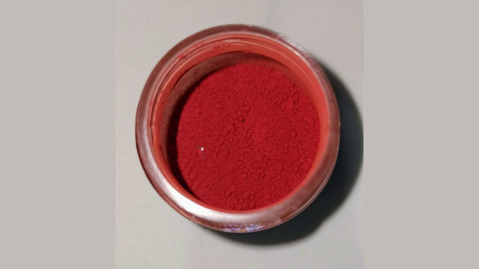 11. Le maquillage rouge était souvent un poison lui aussi