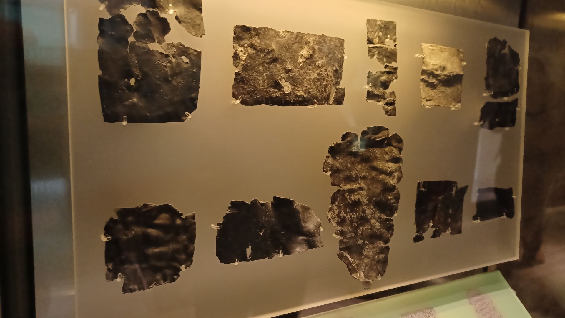 2. Les tablettes de malédiction de Bath