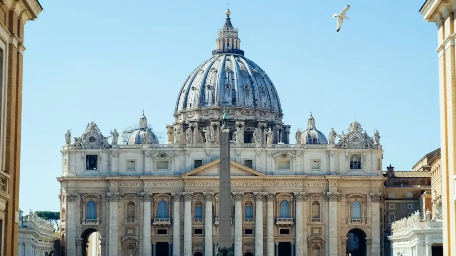 18. Ces lettres se sont retrouvées, on ne sait trop comment, au Vatican, et personne ne sait exactement comment