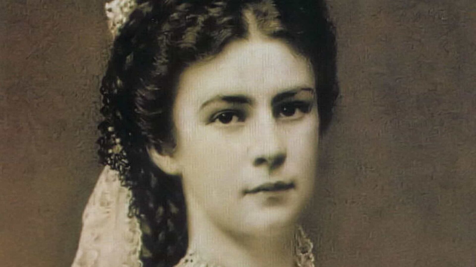 6. Empress Elisabeth Of Austria