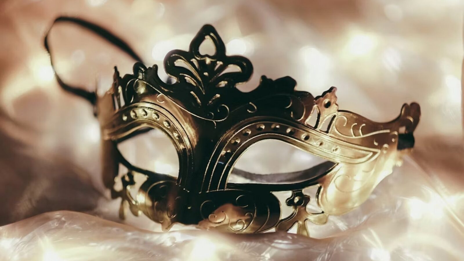 16. Gustav Was Shot At A Masquerade Ball