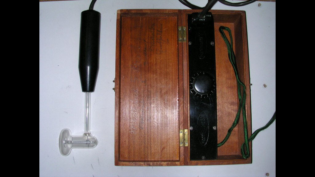 16. Tesla's Coil Became A Bathroom Wand, Then Got Banned