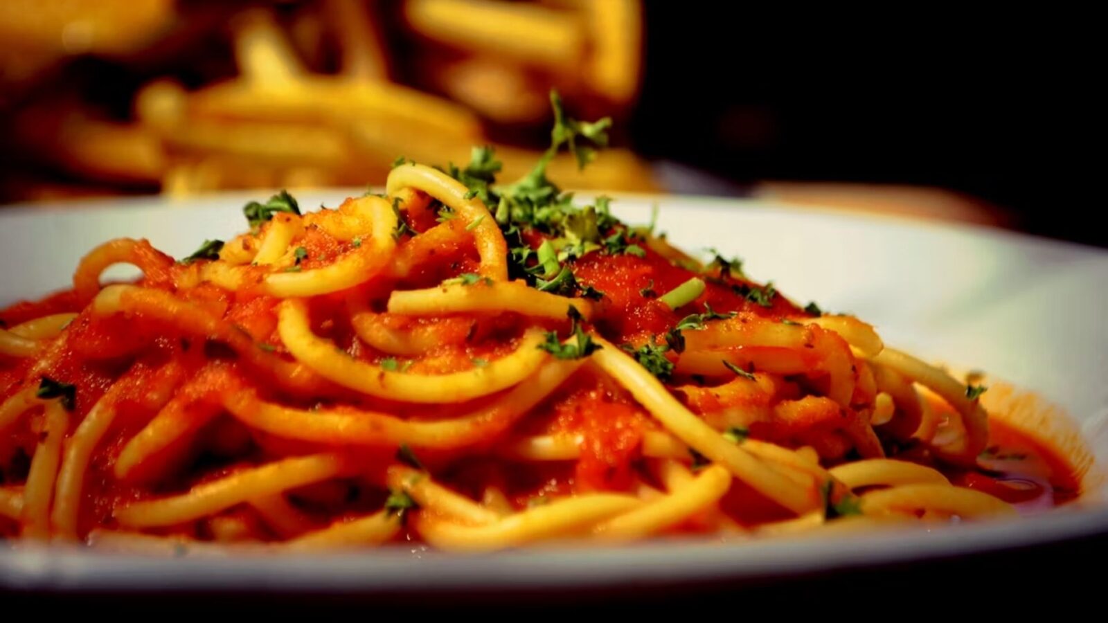 18. La sauce tomate et les pâtes ont mis un certain temps à se rencontrer