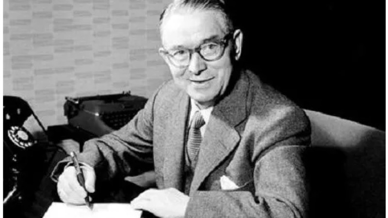 1. Ole Kirk Christiansen achète un atelier de menuiserie à Billund