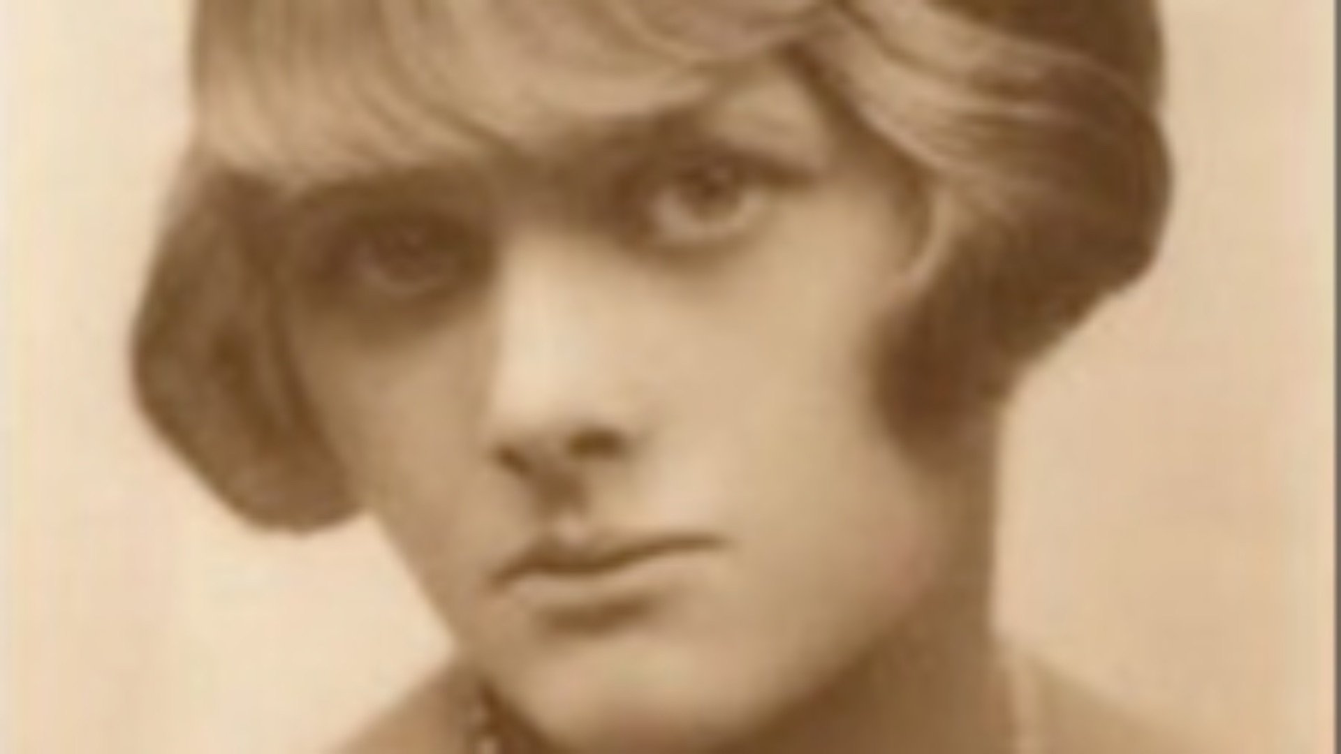17. Daphne Du Maurier
