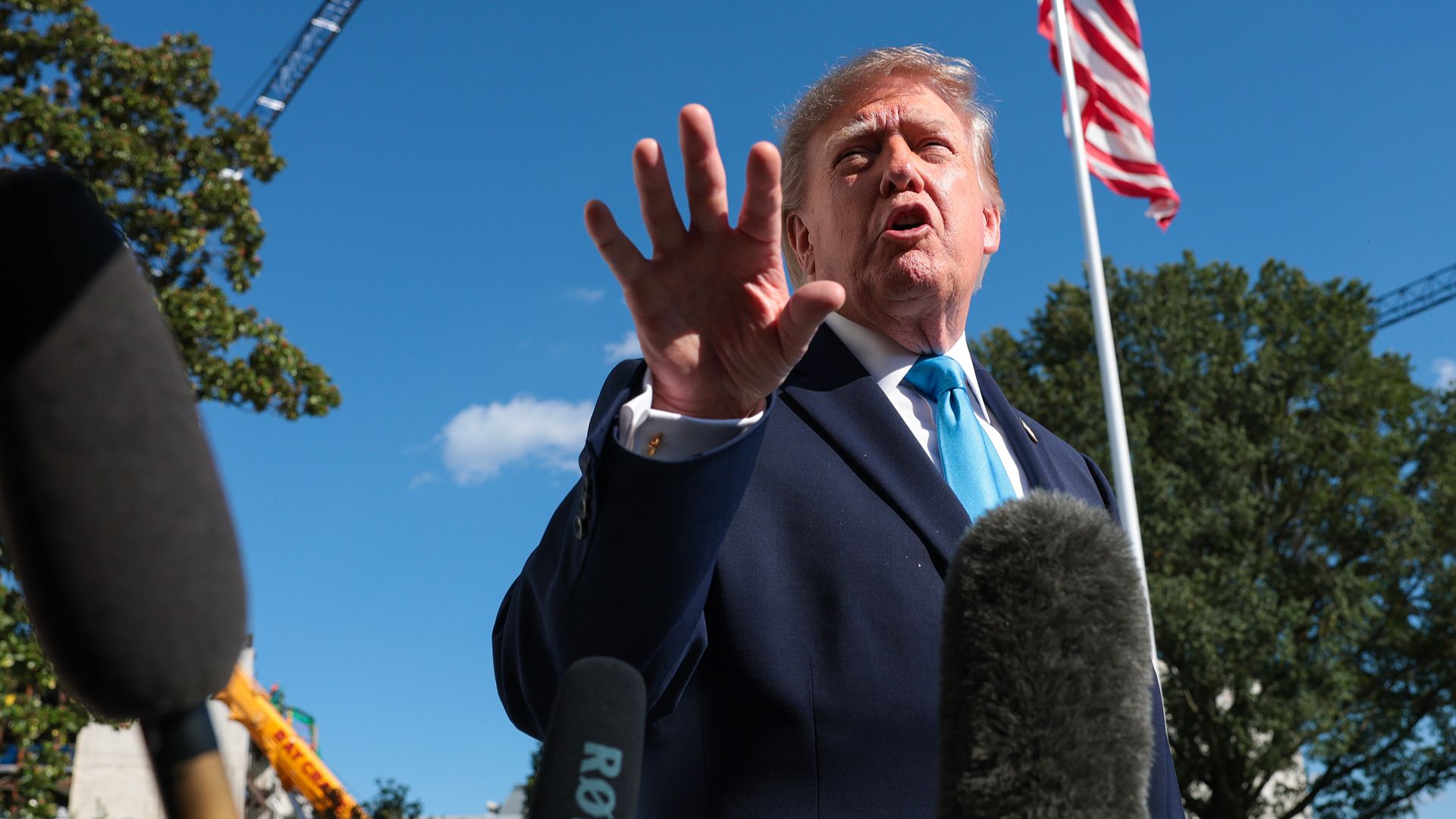 Trump défend l'affluence à ses rassemblements
